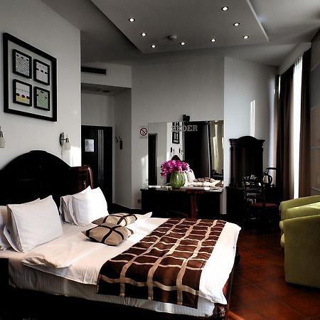 Hotel Zeder Garni Belgrade Bilik gambar