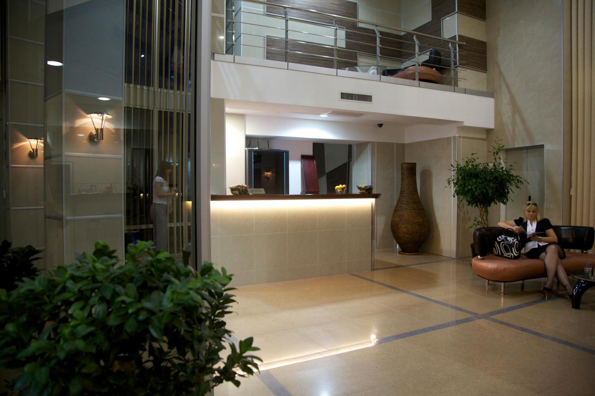 Hotel Zeder Garni Belgrade Luaran gambar