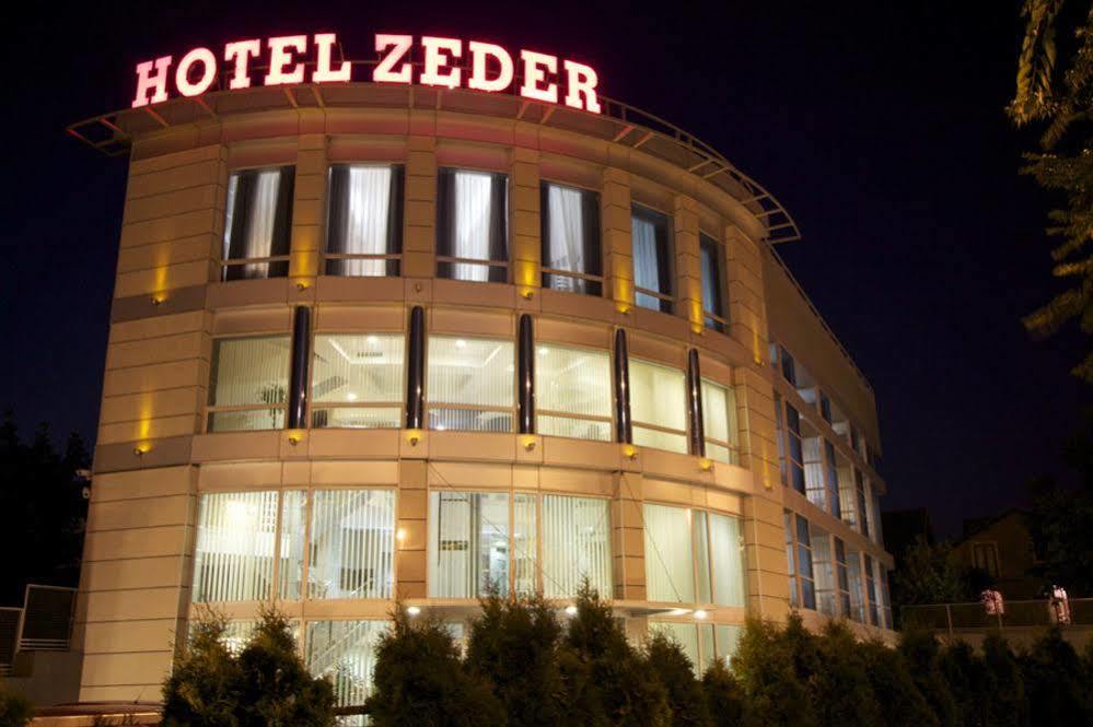 Hotel Zeder Garni Belgrade Luaran gambar