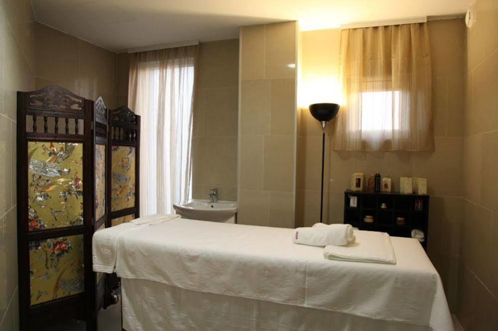 Hotel Zeder Garni Belgrade Luaran gambar