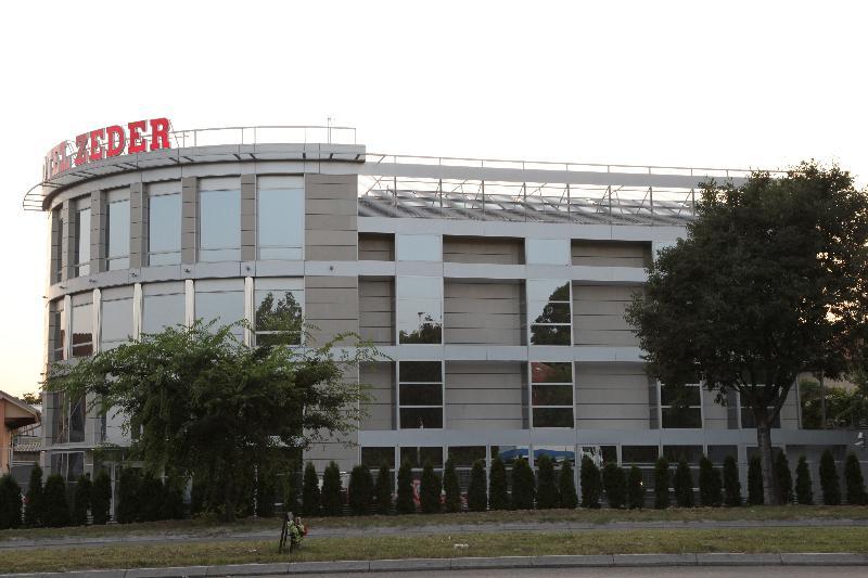 Hotel Zeder Garni Belgrade Luaran gambar