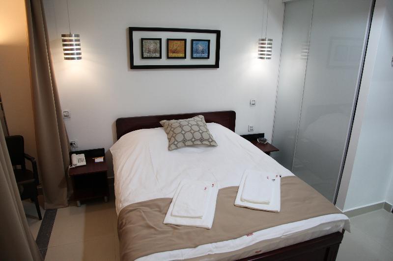 Hotel Zeder Garni Belgrade Luaran gambar